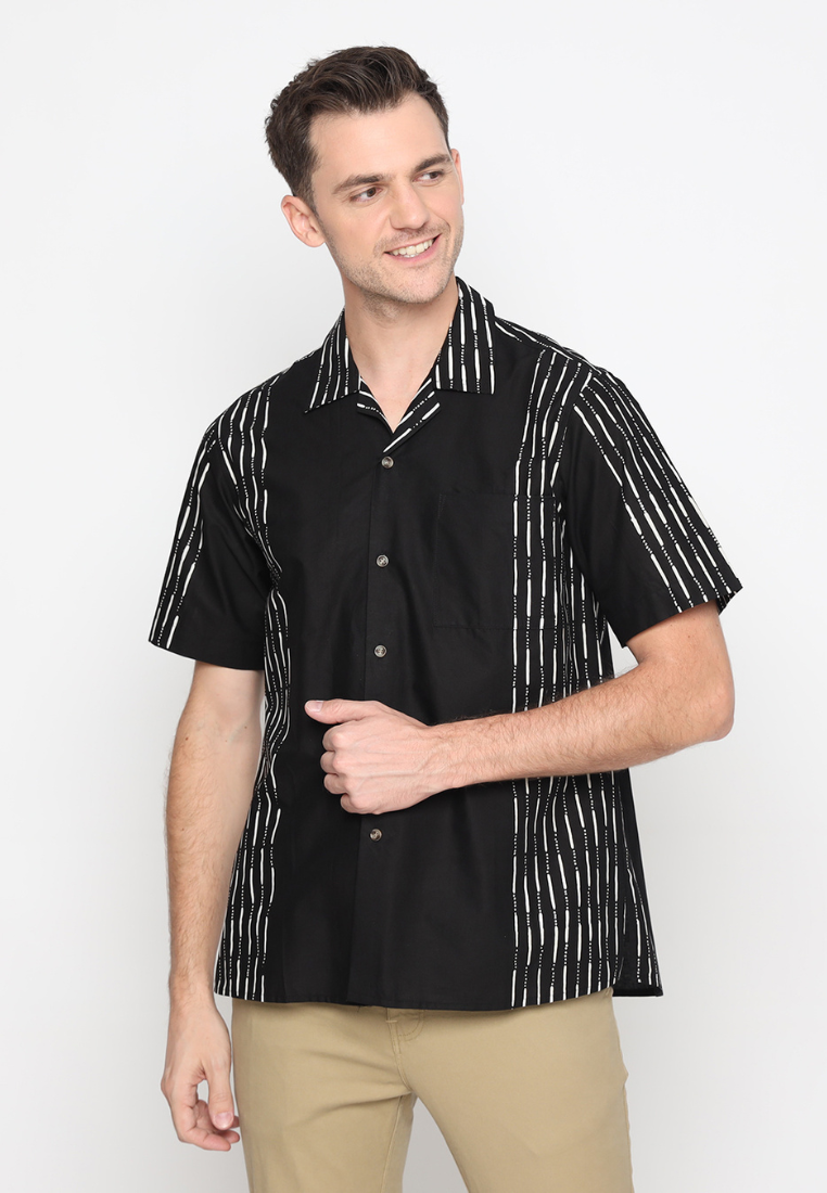 Catra Shirt Black