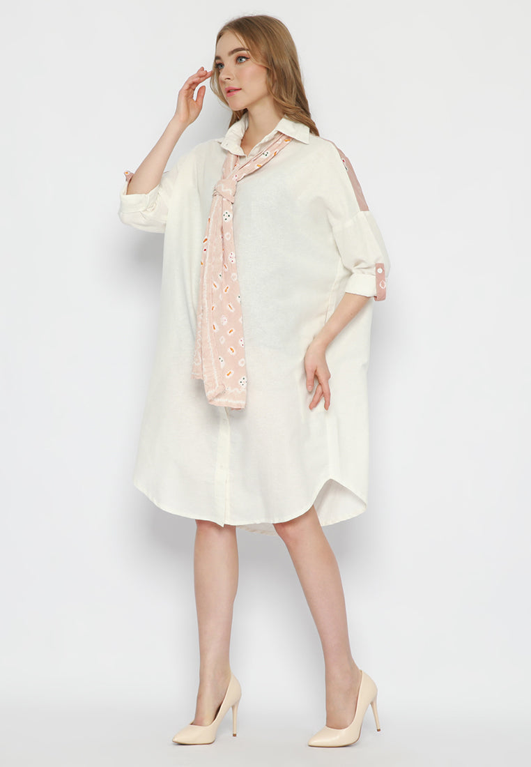 Kemeja Shirtdress dengan Shawl Jumputan Naila