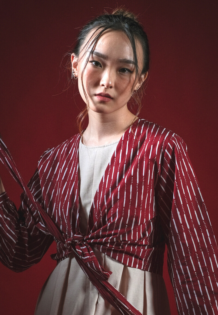 Alisha Wrap Blouse Hujan Red