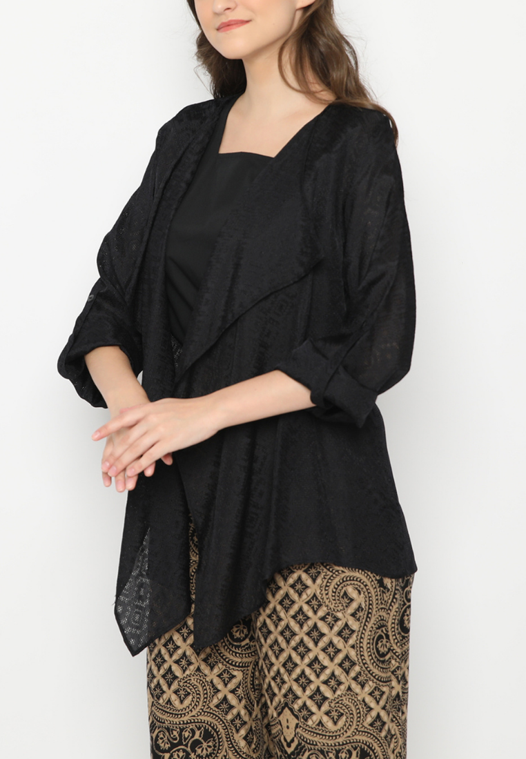 Ayu Outer Black