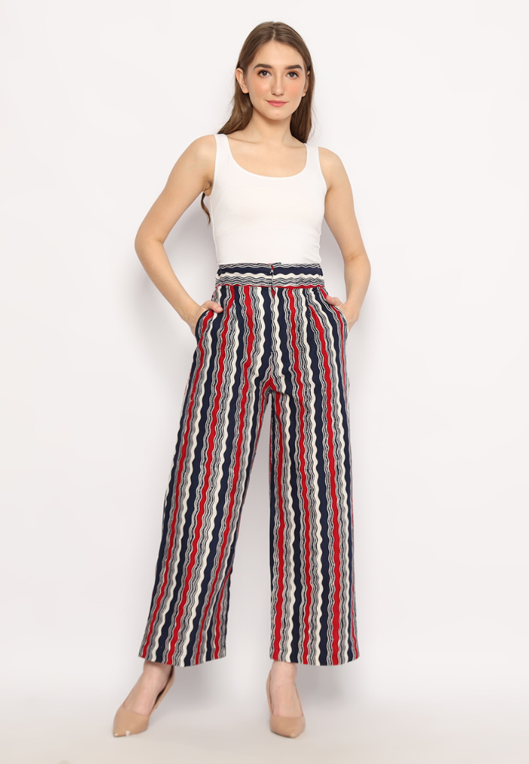 Swarda Pants Red
