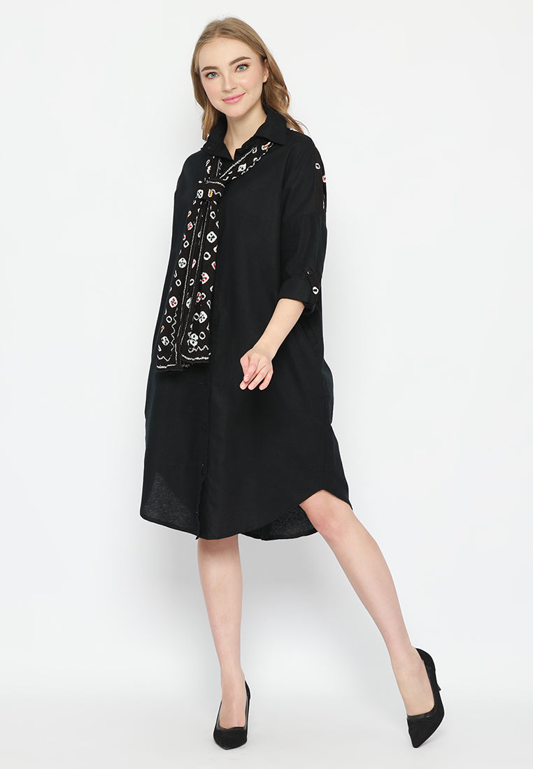 Kemeja Shirtdress dengan Shawl Jumputan Naila