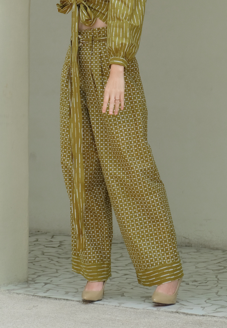 Nuria Pants Kawung Olive