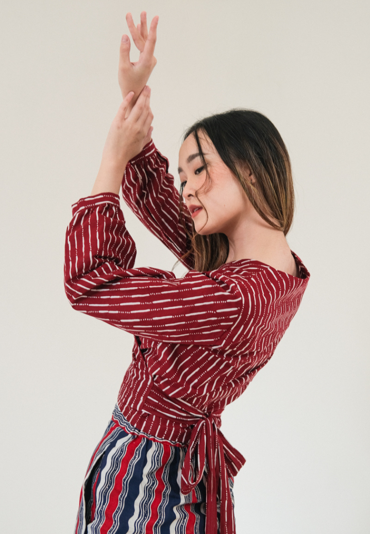 Alisha Wrap Blouse Hujan Red