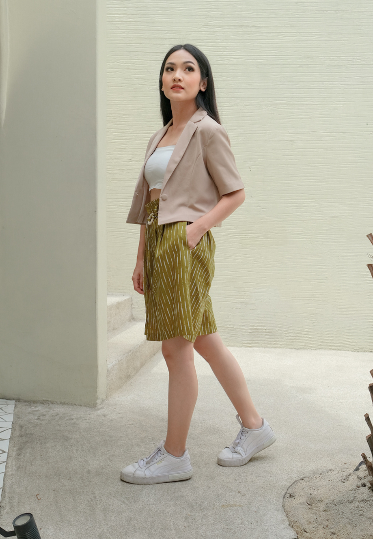 Vio Blazer Tangan Pendek Sand
