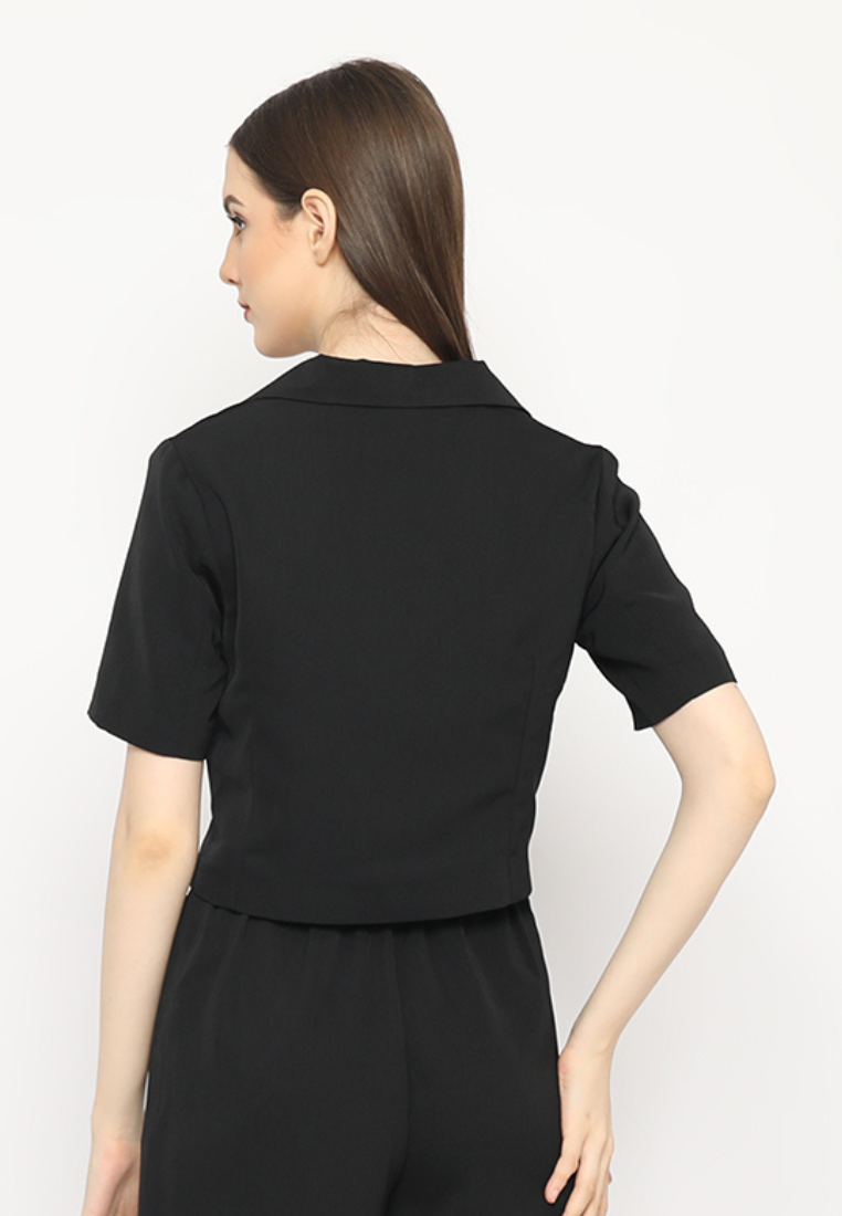 Vio Blazer Tangan Pendek Black