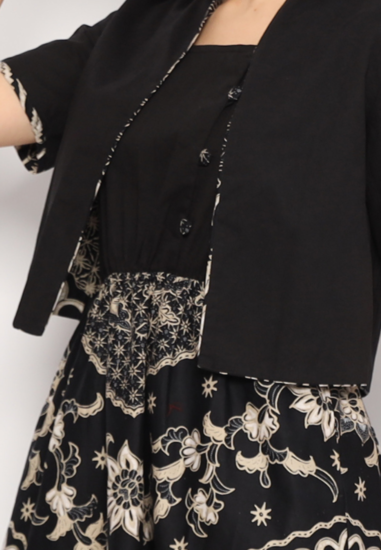 Hanum Riversible Outer Black