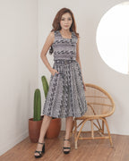 Athalia Vest Monokrom
