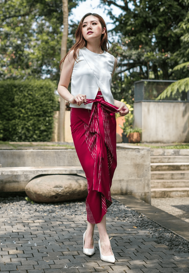 Ananta Warpskirt Hujan Red