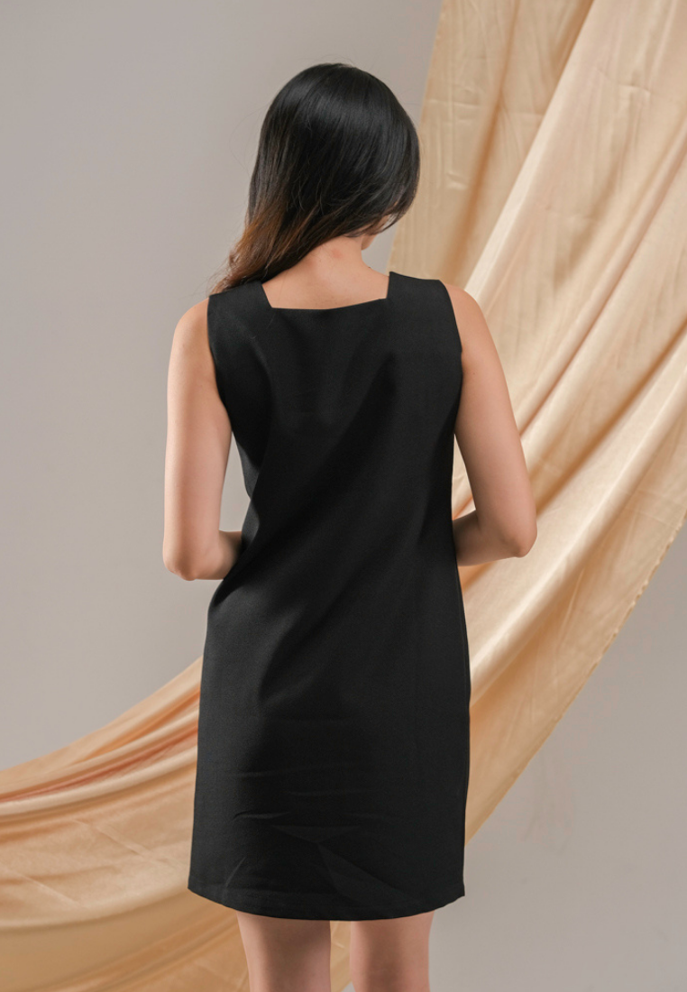 Andaru Dress Plain Black