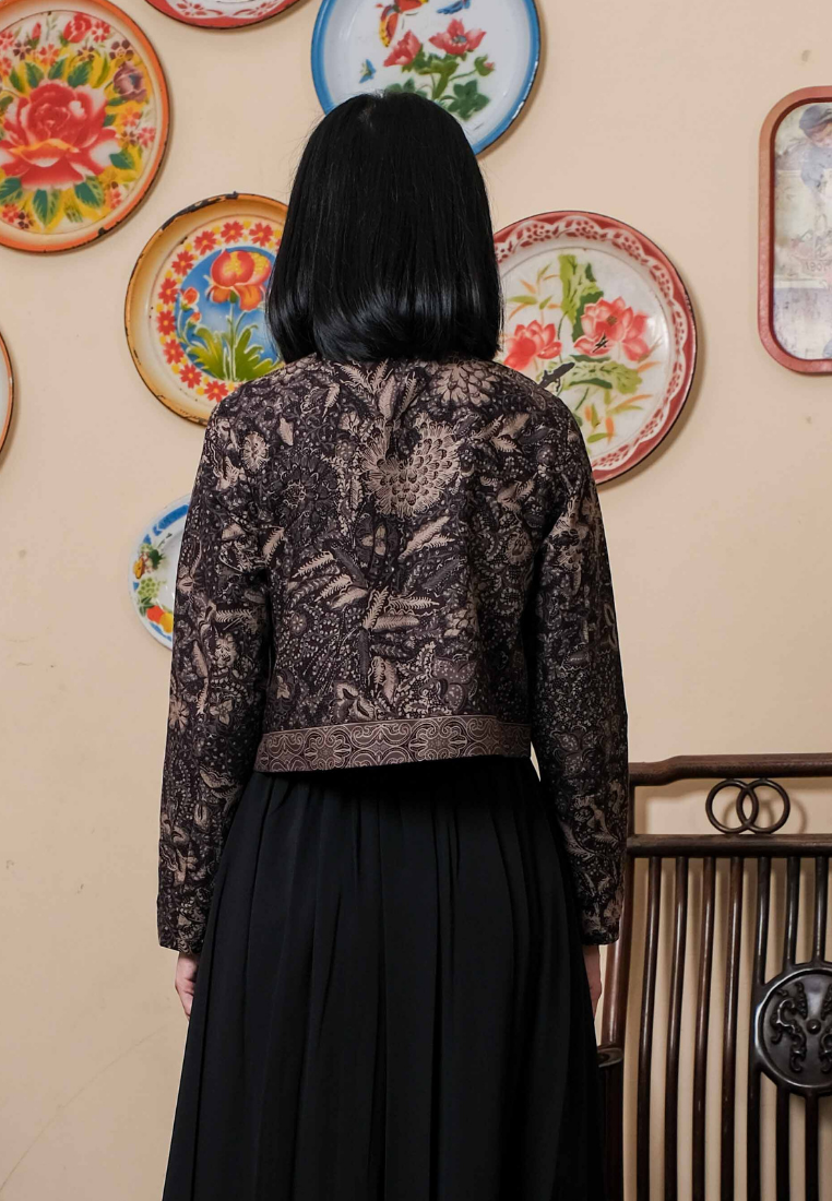 Tara Outer Bunga Black