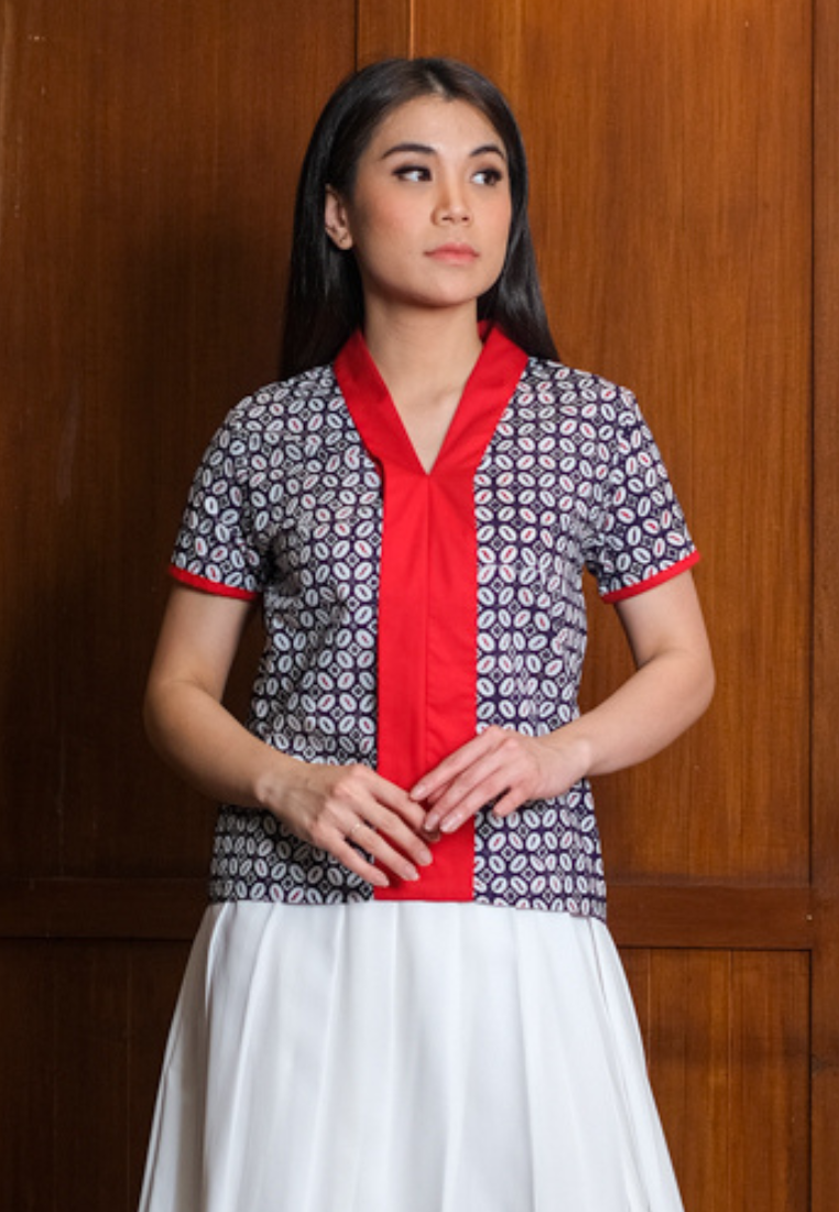 Mia Blouse