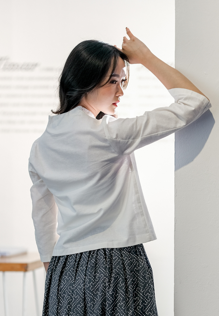 Manik Kebaya Plain Offwhite