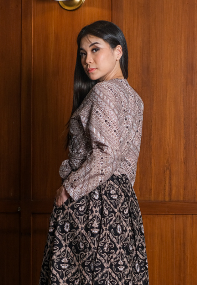 Alisha Warp Blouse Tribal Black