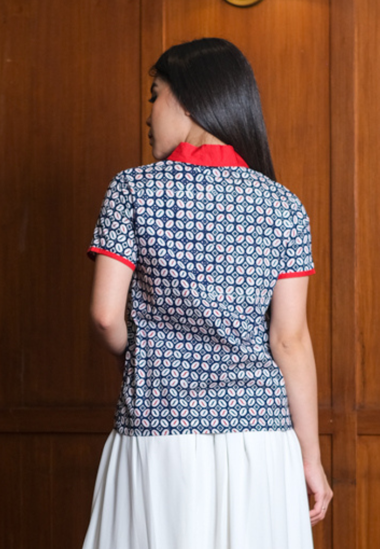 Mia Blouse