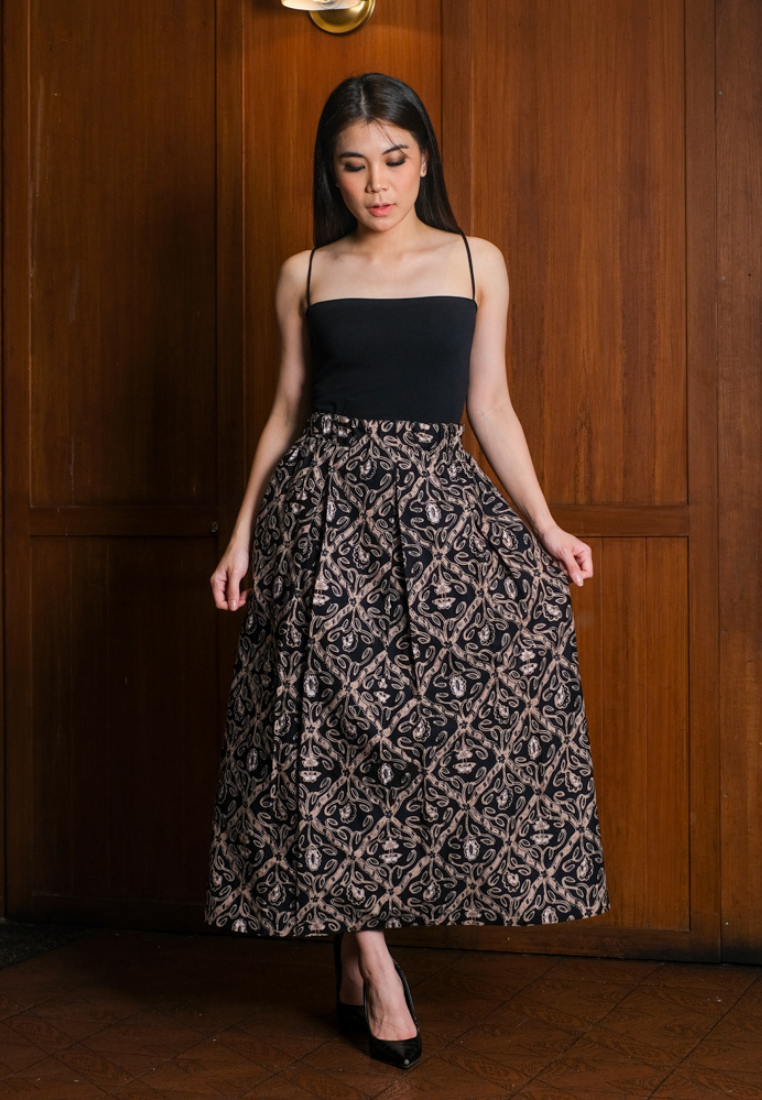 Gita Maxi Ketupat Black