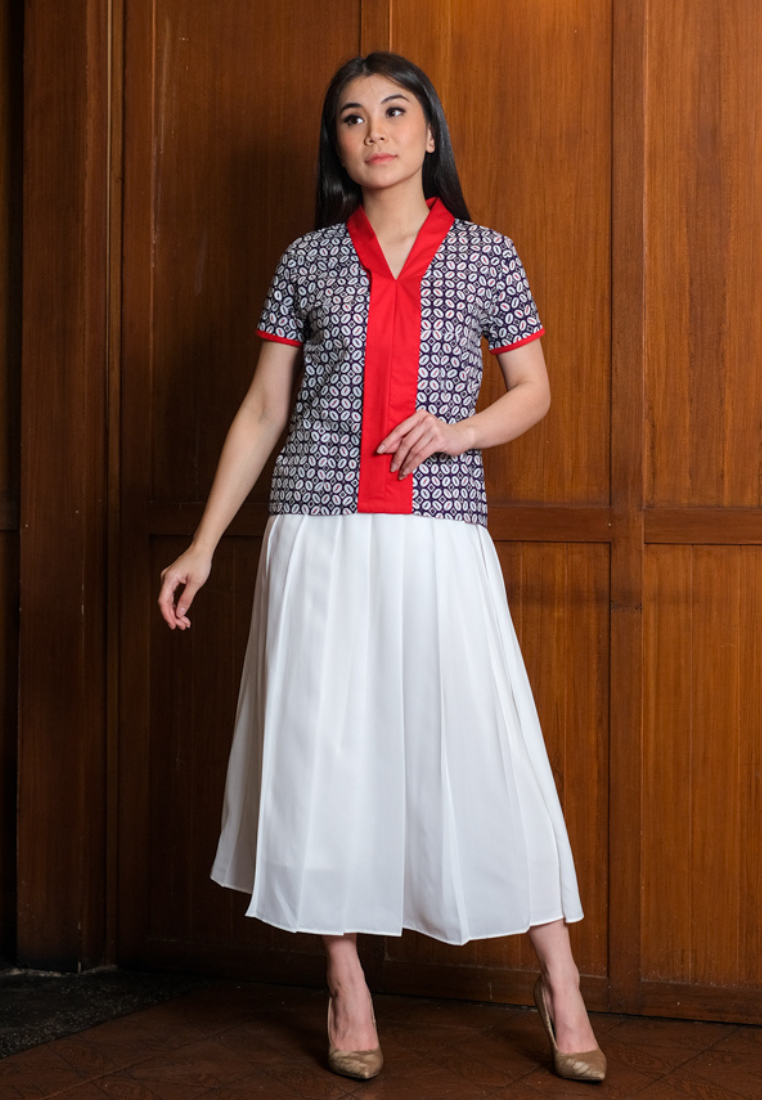 Mia Blouse