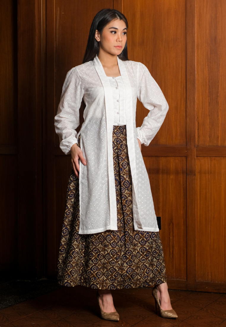 Asmarin Long Kebaya Offwhite