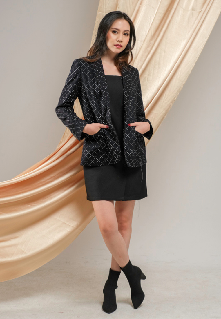 Karmina Blazer Batik Black