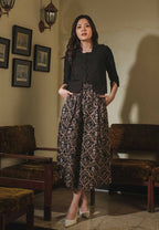Manik Kebaya Plain Black