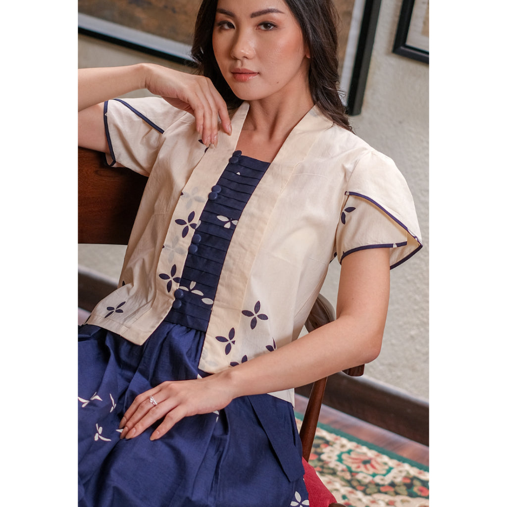 Wasti Kutubaru Kebaya Blue