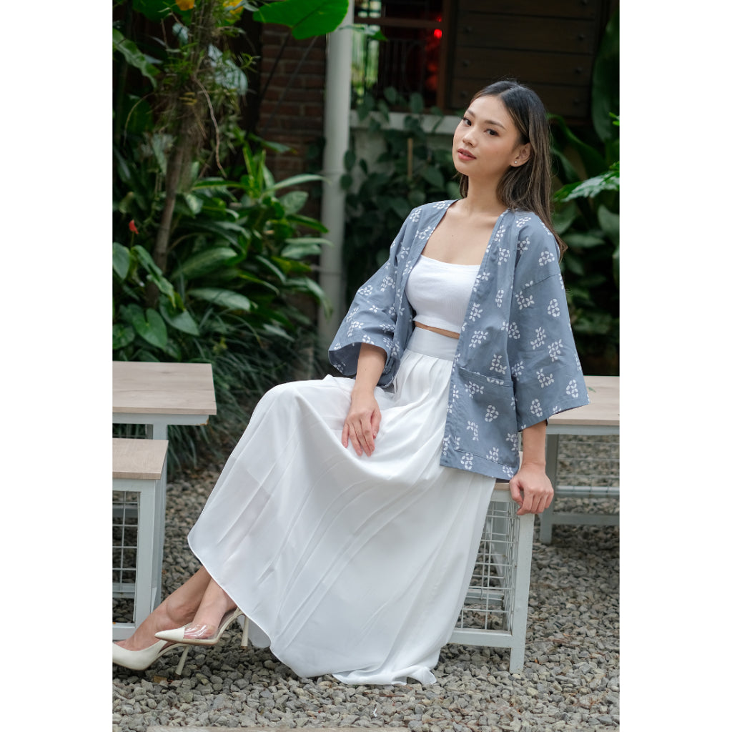 Wasana Outer Beras Light Grey